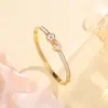 Pulseira de Diamante com Rebites Transfronteiriça Design de Nicho Ins Aço Titânio Feminina Sem Cor para Homem e Namorada