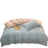 Juego de Cuatro Piezas de Terciopelo de Leche Color Puro Invierno Engrosado Dormitorio Estudiantil Juego de Tres Piezas Funda de Edredón de Terciopelo Funda de Almohada Sábanas Calidez de Doble Cara