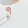 Anel rotativo feminino com zircônia microincrustada, estilo trêmulo, anel de dedo aberto para usar como colar, conjunto de joias