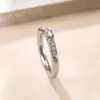 Joias de Aço Inoxidável Mais Vendidas da Amazon, Anéis de Casal com Design Moderno, Anéis de Aço Titânio 4mm Cravejados com Diamantes, Não Desbotam