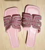 Pantuflas Cuadradas Planas de Moda para Mujer con Pedrería 2026 Verano Nuevo Estilo Exportación Talla Grande Sandalias Ligeras Venta al por Mayor