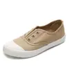 Tênis de Lona Slip-On Branco com Estampa de Grou 2026 Novo para Mulheres, Sapatos Preguiçosos de Verão para Homens, Sapatos Planos Versáteis de Verão para Casais e Estudantes