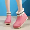 Novas Botas de Chuva Femininas Fashion Outwear Cano Curto Sapatos de Água Impermeáveis Antiderrapantes Forradas com Lã Leves Planas Cozinha Femininas Sapatos de Borracha