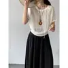 Suéter Tricô Minimalista Estilo Coreano Jiangzuo com Gola Redonda e Recortes para Mulheres, Verão 26, com Design de Fita, Top Versátil 8035