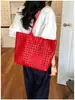 Bolso de Mano Tejido Hueco para Mujer 2026 Nuevo Estilo Francés Estilo Perezoso Gran Capacidad Bolso de Hombro Cruzado Versátil para Verano