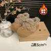 Zapatos peludos de suela gruesa con lazo dulce para mujer, nuevo estilo invierno 2026, sin cordones, punta redonda, forro de felpa, cálidos, zapatos de algodón estilo Birkenstock