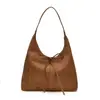 Bolsa feminina versátil, moderna e estilosa, bolsa de meia-lua fashion e simples, bolsa de mão feminina texturizada casual de nicho com fita personalizada