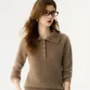 Nova blusa de base de tricô de cashmere para outono e inverno, moderna, modelagem solta, afina a silhueta, gola semimangá com botão, cor sólida elegante para mulheres