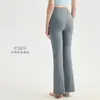 Calça de Yoga Preta Micro-Flare Sem Marcação Embaraçosa Calça Flare Esportiva de Yoga Fina Nove Pontos Cintura Alta Calça Micro-Flare Para Baixinhas