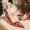 828-154 Novos Sapatos de Casamento Franceses para Mulheres, Vestido de Casamento Fashion, Sapatos de Noiva Xiuhe, Não Cansam os Pés, Saltos Agulha para Mulheres