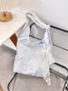 5422 Bolso de Hombro Versátil de Gran Capacidad Azul Fresco Jacquard Mariposa Estilo Chaleco Nicho Bolso de Commuter para Mujer