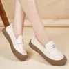 Zapatos Pequeños de Cuero Retro Genuino para Mujer 2025 Otoño Nuevos Versátiles de Una Pierna Perezosos Suela Suave Antideslizantes Mocasines para Mujer