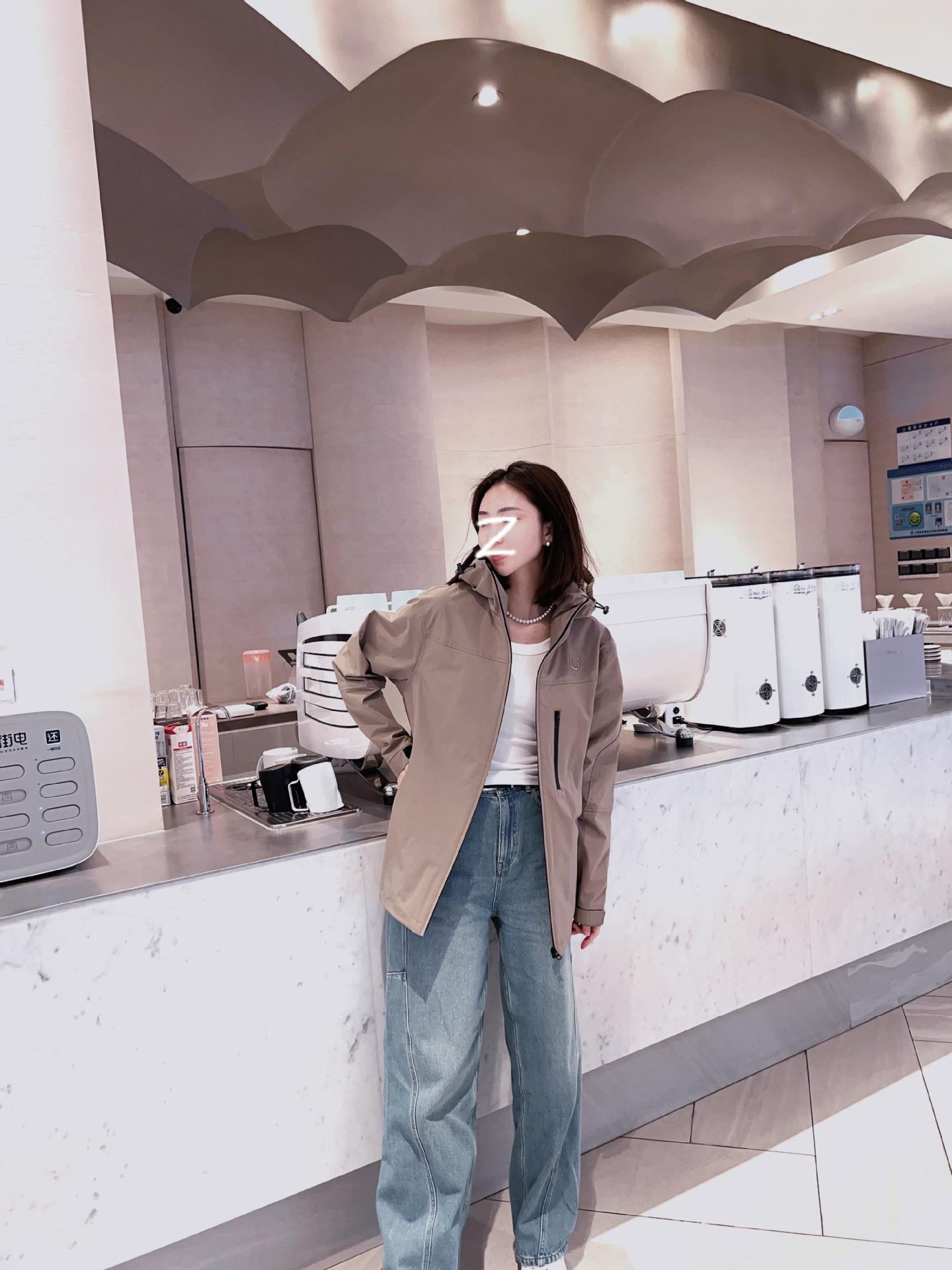 948ABE6FB750367811619230A4F95C