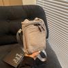 Bolsa de Lona para Teléfono Móvil para Mujer, Cruzada, Nuevo Estilo 2026, Versátil, Moderna, Diseño de Nicho, Gama Alta, Bolso Pequeño Sencillo