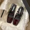 Zapatos de Tacón Grueso con Correa Única Estilo Francés de Talla Grande para Mujer, Nuevos Sandalias Cerradas Versátiles Estilo Hada Suave para Primavera/Verano 2026 para Mujer