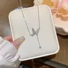 Collar de Perla y Pedrería Mariposa, Diseño de Nicho Estilo Ins de Lujo Ligero, Cadena para Clavícula con Elegancia de Hada, Nuevo Accesorio