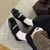Zapatos Mary Jane Cuadrados Retro Franceses con Hebilla Suela Gruesa para Mujer 2026 Nuevo Estilo Otoño Plata Temperamento Corte Bajo Charol Zapatos de Salón
