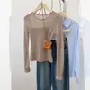 Camiseta Base de Malha Roxa Pura Sexy de Manga Longa para Mulheres, Início do Outono 2025, Fina Slim-Fit Gola Redonda Patchwork Top Interno