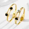 Pulsera de Acero de Titanio con Diamantes Popular Corazón de Melocotón Transfronteriza Europea y Americana Joyería Negra de Gama Alta para Mujer Sin Decoloración