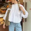 Camisa Blanca Casual de Cuello Alto Pequeño Estilo Francés para Mujer 2026 Nuevo Diseño con Mangas Abullonadas, Top Holgado con Espalda Descubierta y Atado