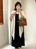 Chal triangular de punto para mujer talla grande, colección otoño 2026, estilo elegante y suave, perfecto para usar en capas y como prenda exterior