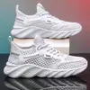 Sapatos Masculinos de Verão, Novos Sapatos Vazados em Malha, Sapatos Esportivos Finos Respiráveis, Sapatos Casuais Leves de Solado Macio, Sapatos com Solado Grosso e Ar Condicionado