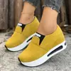 Nuevos Mocasines de Comercio Exterior Talla Grande con Altura Aumentada, Punta Redonda Plataforma Suelas Gruesas, Zapatos Casuales y Versátiles para Mujer al por Mayor