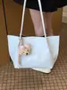 Bolso Transfronterizo 2026 Estilo Nuevo Estilo Perezoso para Mujer, Bolso de Hombro de Gran Capacidad para el Trabajo y los Viajes Diarios, Bolso Tote Casual Simple