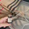 Bufanda de Seda y Lana a Cuadros Nueva de Otoño/Invierno Chal de Moda Popular de Gama Alta Accesorio Versátil para el Viaje Diario