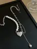 Collar Asimétrico de Perlas y Piedra Ojo de Gato con Colgante de Corazón, Diseño de Nicho, Moderno y Elegante, Estilo Dulce-Cool para Festival de Música para Mujeres