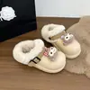 Lindas zapatillas cerradas para casa y exteriores para mujer, estilo de dibujos animados, nuevas zapatillas peludas 2026, cálidas y de suela suave para otoño e invierno