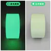 Cinta de advertencia para escalones de PET luminosa personalizada, cinta impermeable de alta viscosidad para escalones, autoluminosa en la oscuridad durante 4 horas, color verde