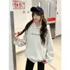 Sudadera con capucha bordada estilo retro americano, una prenda holgada y versátil para otoño/invierno para parejas, con un diseño moderno y sofisticado