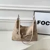 Bolsa de Ombro Único, de Mão, Transversal, Moda Versátil, Textura de Alta Aparência, Design de Nicho Tendência Nova, Grande Capacidade, Outono 2026