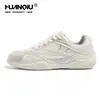 Zapatos de Ballet de Malla Global para Entrenamiento de Mujeres 2026 Nuevos Zapatos Deportivos Blancos Transpirables para Carreras Zapatos Casuales de Tabla