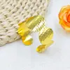 Aros para Servilletas de Metal Transfronterizos con un Toque de Lujo Ligero y de Alta Gama, Aros para Servilletas de Diseño Abierto Irregular Electroplateados en Oro
