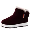Sapatos de algodão de inverno para idosos, com forro de fleece adicionado e solas espessadas, apresentando fecho de velcro, design antiderrapante e proporcionando calor para uso interno e externo.