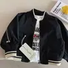 Chaqueta estilo americano para niños, prenda exterior retro, chaqueta de aviador para niños, elegante y genial para niños, colección primavera y otoño 2026
