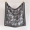 Bufanda Diagonal de Seda Estampado Paisley Clásico, Elegante y Versátil Chal a Prueba de Polvo de Seda Artificial, Pañuelo para la Cabeza, Bufanda para Mujer