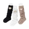 Calcetines largos nuevos para niñas transfronterizos, calcetines hasta la rodilla para niños de primavera y otoño, calcetines de dibujos animados de princesa para niñas de otoño, venta al por mayor