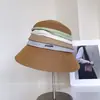Chapéu Bucket de Retalhos de Tecido Plissado Colorido para Mulheres, Chapéu de Pescador Versátil Casual de Verão, Chapéu de Palha para Proteção Solar ao Ar Livre