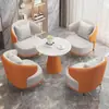 Set Sencillo y Lujoso de Sofá Individual y Mesa de Centro para Ocio, Recepción de Hotel, Centro de Exhibición de Casas Modelo, y Mesas y Sillas para Reuniones
