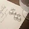 Pendientes Metálicos de Moda Creativa Estilo Ins Calados Corazón Estéreo Forma Geométrica Pétalos Estrella de Cinco Puntas Pendientes de Estilo Simple para Mujer