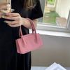 Bolso cuadrado pequeño tridimensional de estilo retro europeo y americano, bolso de nicho para mujer, mini bolso pequeño rosa con textura de pu, bolso bandolera portátil
