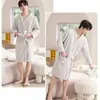 Toalla de Baño Portátil, Bata de Baño, Secado Rápido, Estilo para Vestirse, Hogar de Estudiantes, Pareja de Adultos, Mujer y Hombre, Estilo Otoño e Invierno, Engrosada, Absorbente de Agua para Baño