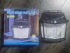 Lámpara Solar Pequeña para Casa Exterior, Lámpara de Pared con Sensor de Tungsteno Luz Cálida, Lámpara de Pared Impermeable para Patio, Villa, Jardín