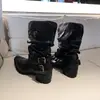 Botines vaqueros occidentales negros plisados para mujer 2026 Nuevos Botines de Primavera/Otoño Corte en V Remaches Punta Aguda Tacón Grueso Botas Martin