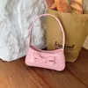 Bolsa de ombro feminina de nicho estilo coreano com bolinhas, nova moda verão 2026, bolsa quadrada pequena casual tendência para o ombro