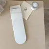 Calcetines de mujer con borde de volantes, nuevo estilo de principios de otoño, calcetines de algodón de color liso sin costuras hasta la mitad de la pantorrilla, estilo japonés, calcetines apilables simples y versátiles