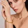 Rueda de la fortuna simple hueca brillante áspera lisa anillo pulsera acero titanio chapado oro 18K no se decolora pulsera para mujer lujo ligero nicho